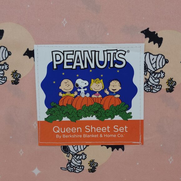 Peanuts Queen Sheet Set By Berkshire Pink Halloween Snoopy Bats - Picture 4 of 7